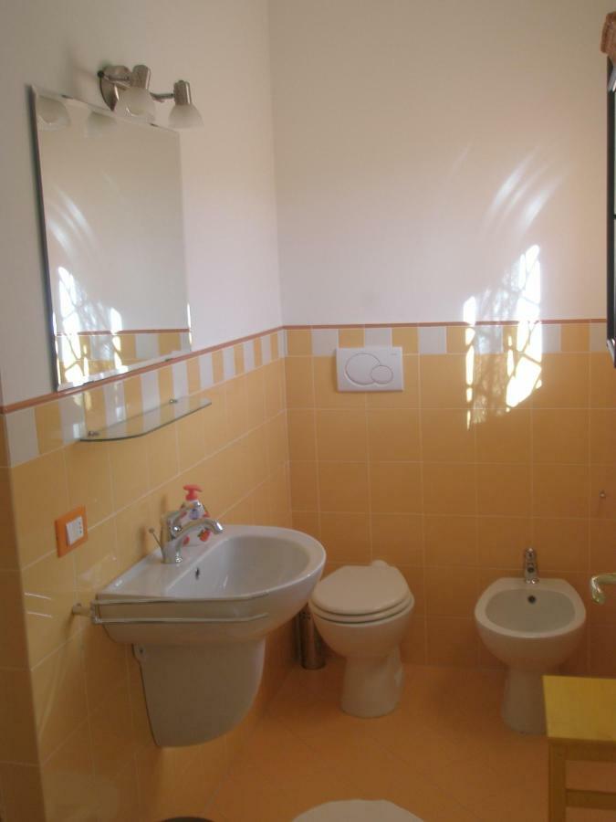 B&B La Rondine Tra Pisa E Lucca San Giuliano Terme Exterior foto